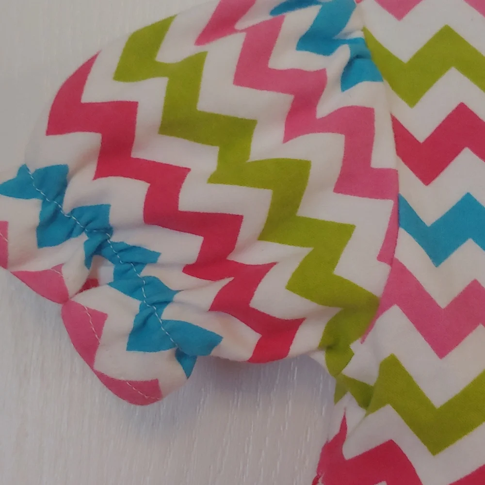 Lolly Wolly Doodle Girls Pink Polka dot Chevron Dress.  Size 4/5